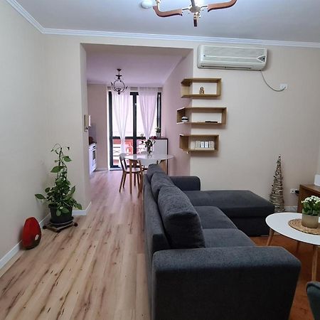 Family-Friendly Apt At 21 Dhjetori W/Self Check-In ติรานา ภายนอก รูปภาพ